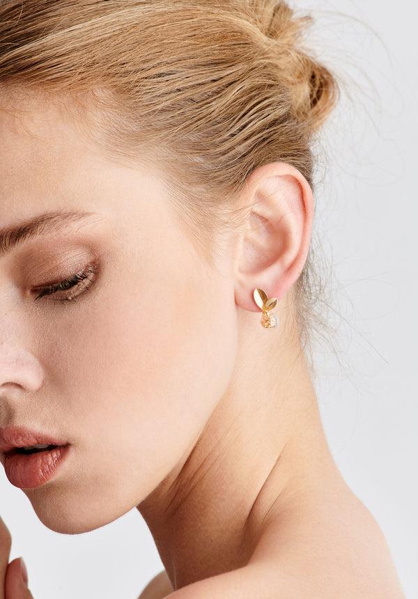 Paisie Leaf Sphere Earrings