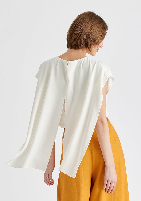 paisie Round Neck Cape Top with Belt