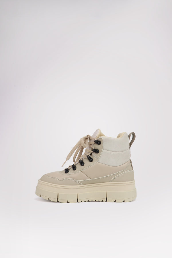 Pajar Canada Harper Mid Mlea Women's Boot W/Ice Grippers