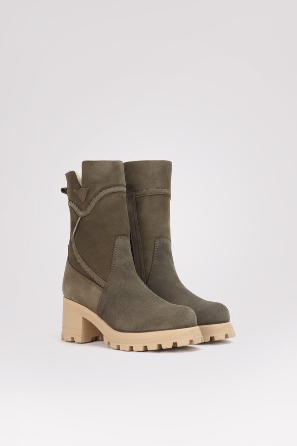 Pajar Canada Aveda Suede Women's Heritage Boots