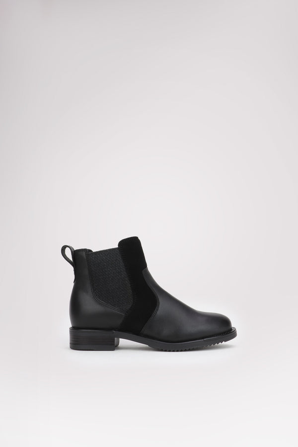 pajar canada Chelsea Women's Heritage Pull-Up Boot