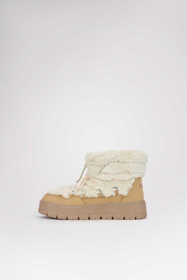 Pajar Canada Cyra Women's Lace Up Boot