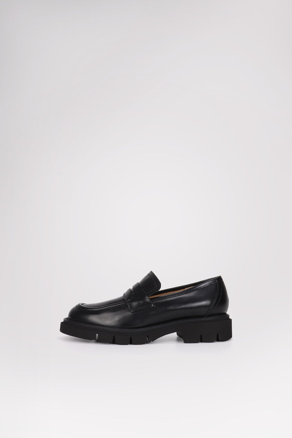 Pajar Canada Haya Women's Quintessenza Loafer