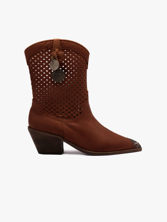 pallas Coin Camel Boots