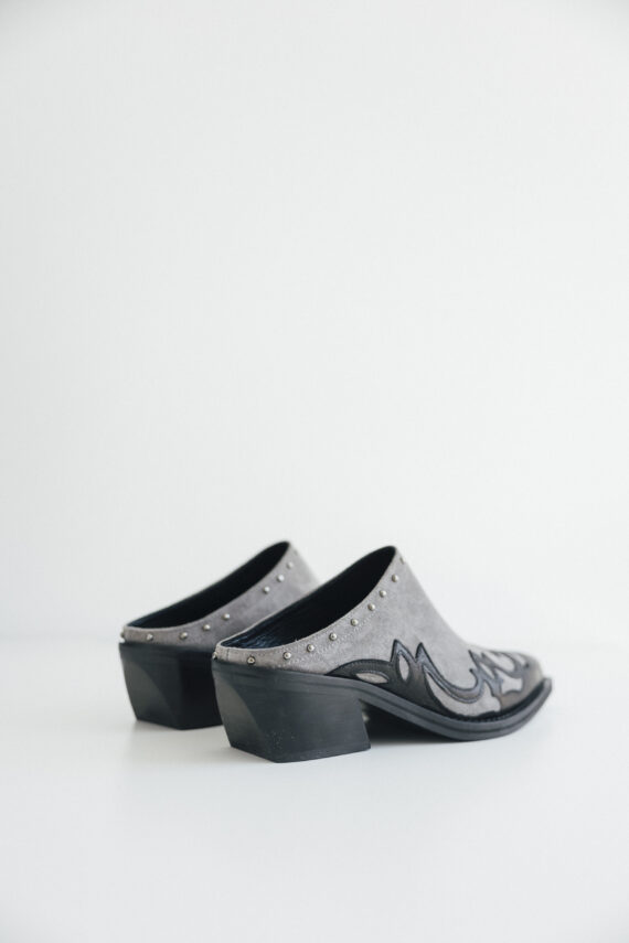 Pallas Fire Mules
