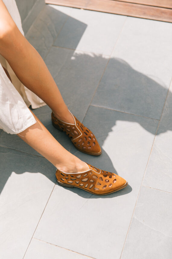 Pallas Greek Shoes Camel