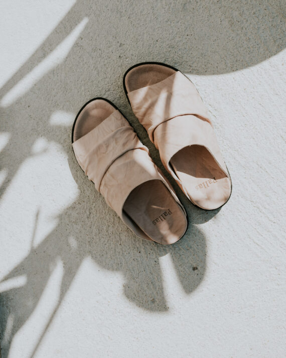 Pallas Texture Slide Nude