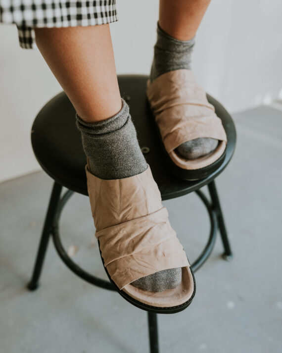 Pallas Texture Slide Nude