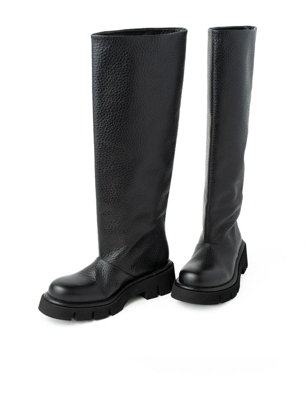 Paloma Barceló Dores Nappagrain Black