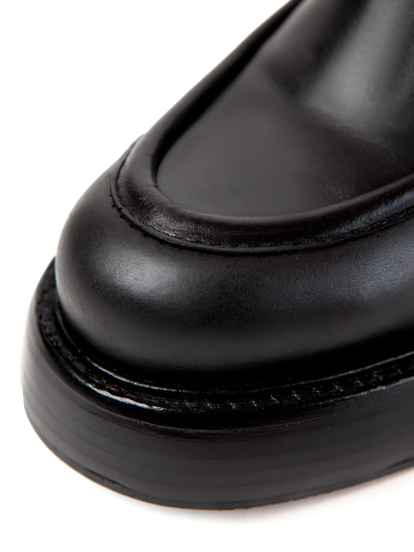 Paloma Barceló Marron Gala Black Mocasin