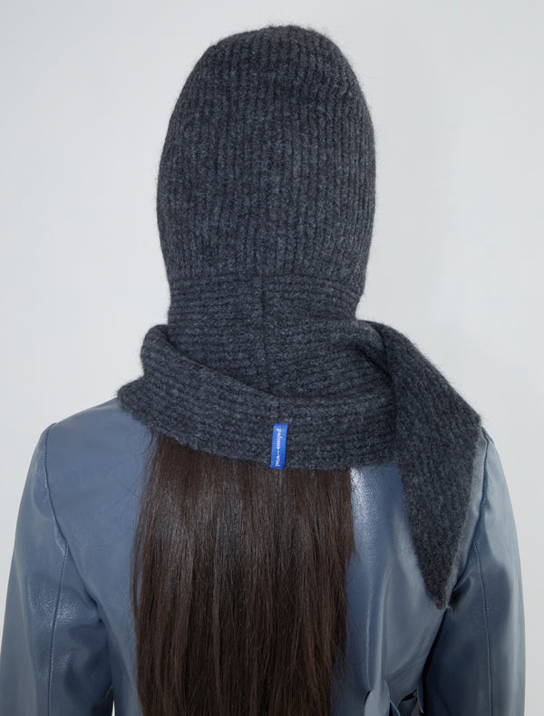 Paloma Wool Knitted Balaclava No 1787 / Coucou