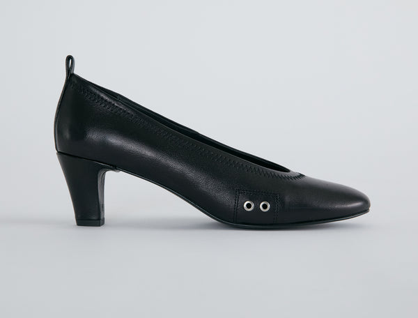 Paloma Wool Leather Pumps No 2577 / Uma