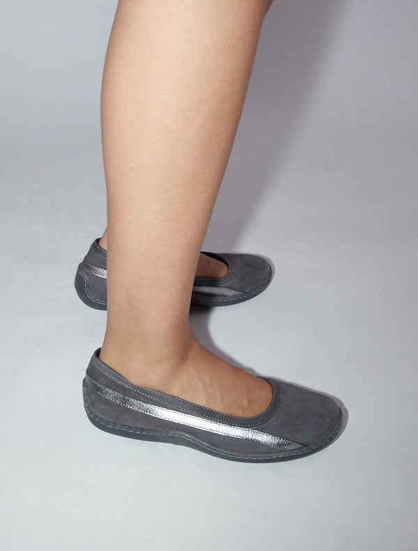 Paloma Wool Leather Shoes No 2421 / Km006