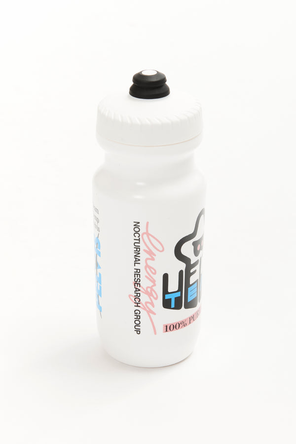 Pam Perks And Mini PELVELO LOGO CHAOS BOTTLE