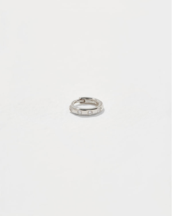 pamela love 6mm Dot Huggie