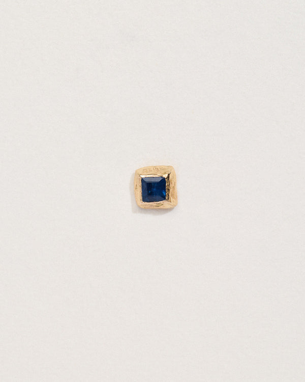 pamela love Flat Pyramid Stud