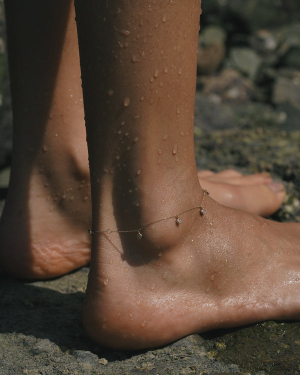 Pamela Love Molten Droplet Anklet