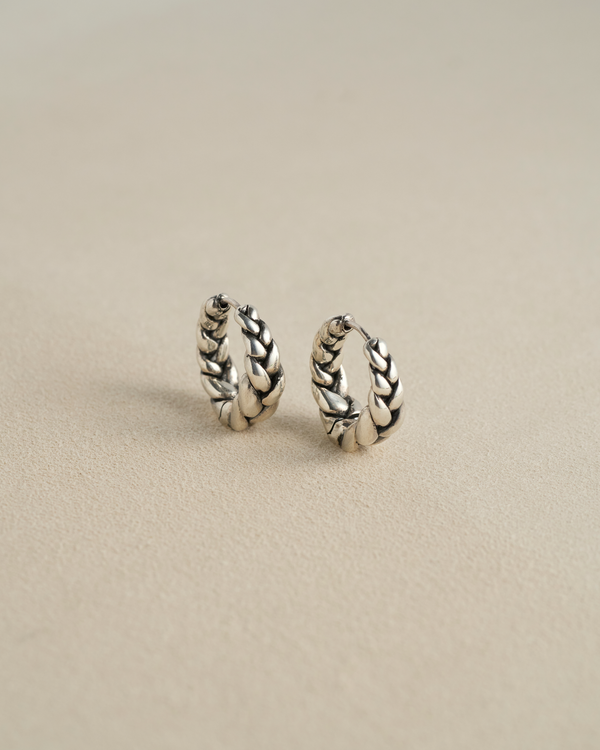 pamela love Pythia Hoops