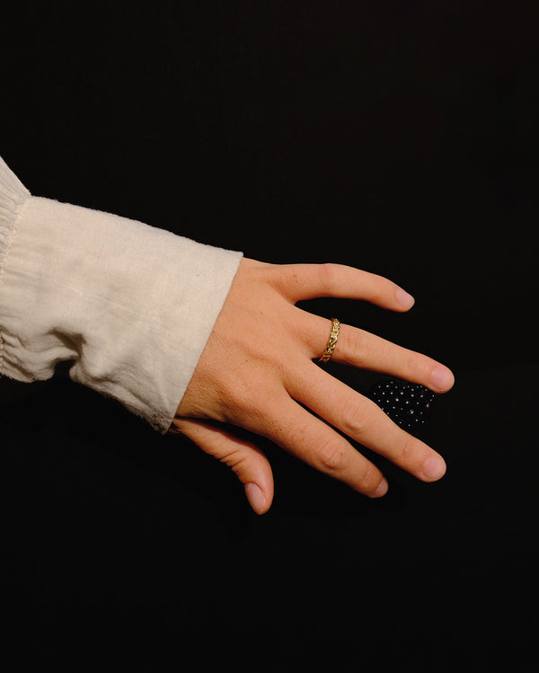 pamela love Thalia III