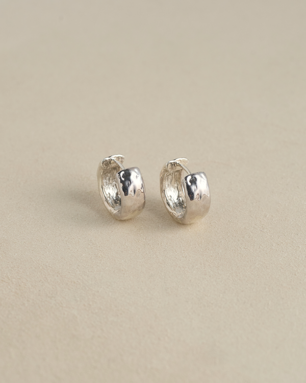 pamela love Tube hoop