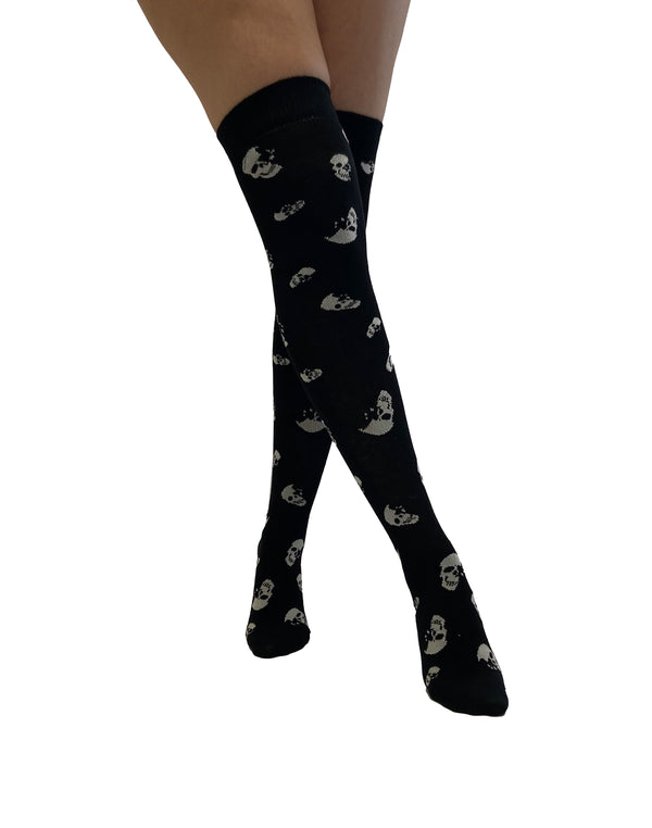 pamela mann All Over Skulls Over The Knee Sock