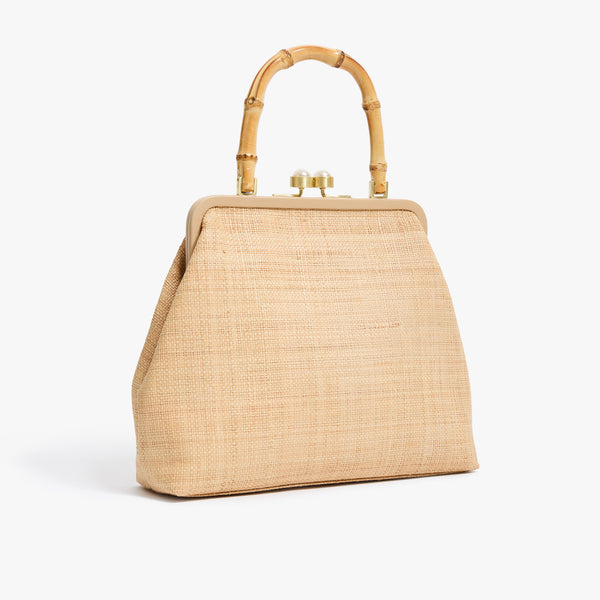 Pamela Munson The Lee