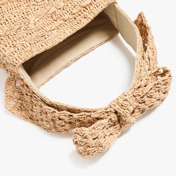 Pamela Munson The Lucinda