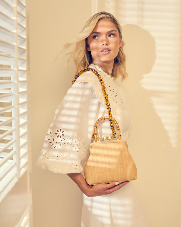 Pamela Munson The Petite Lee Natural