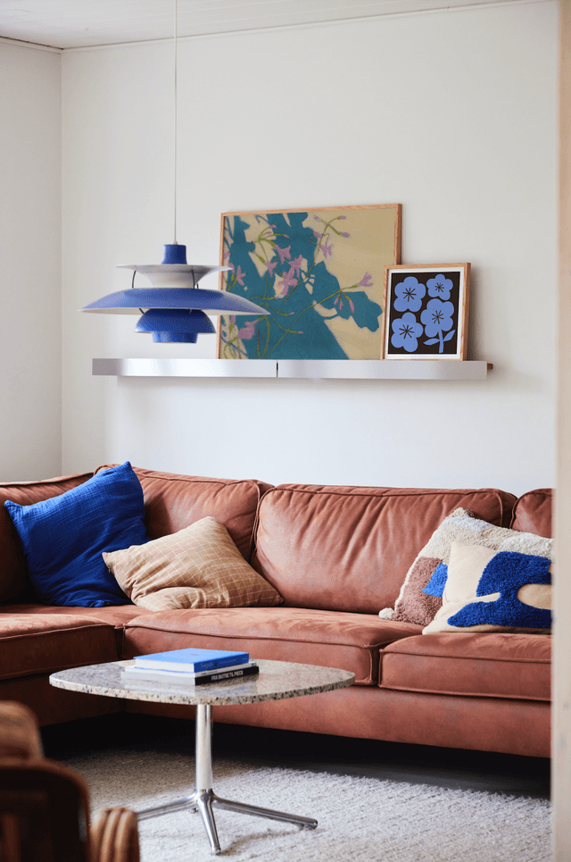 paper collective Floating Gallery Shelf - Brushed steel / oak