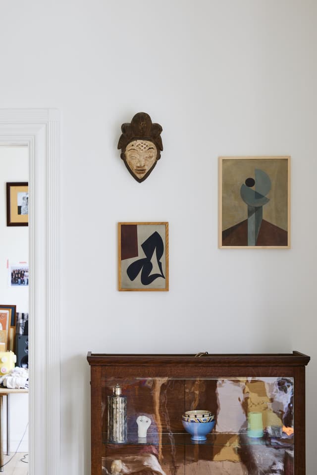 paper collective About Face