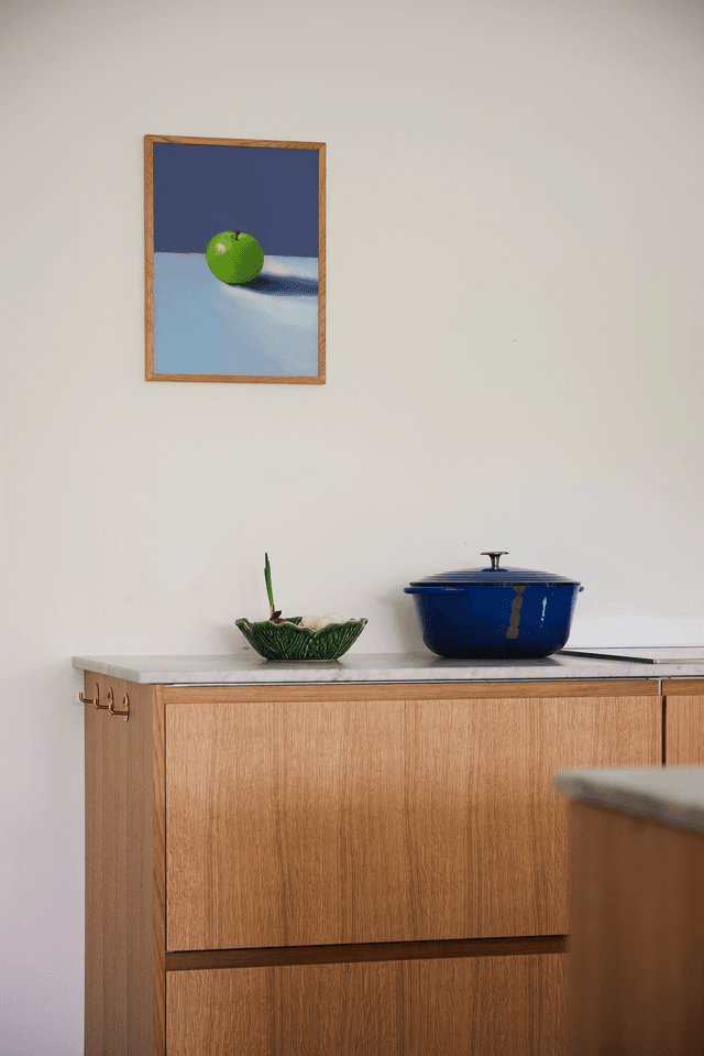 Paper Collective Apple