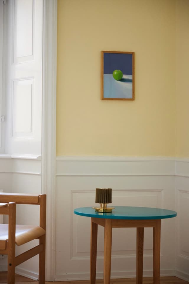 paper collective Apple