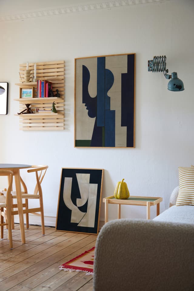 Paper Collective Embrace