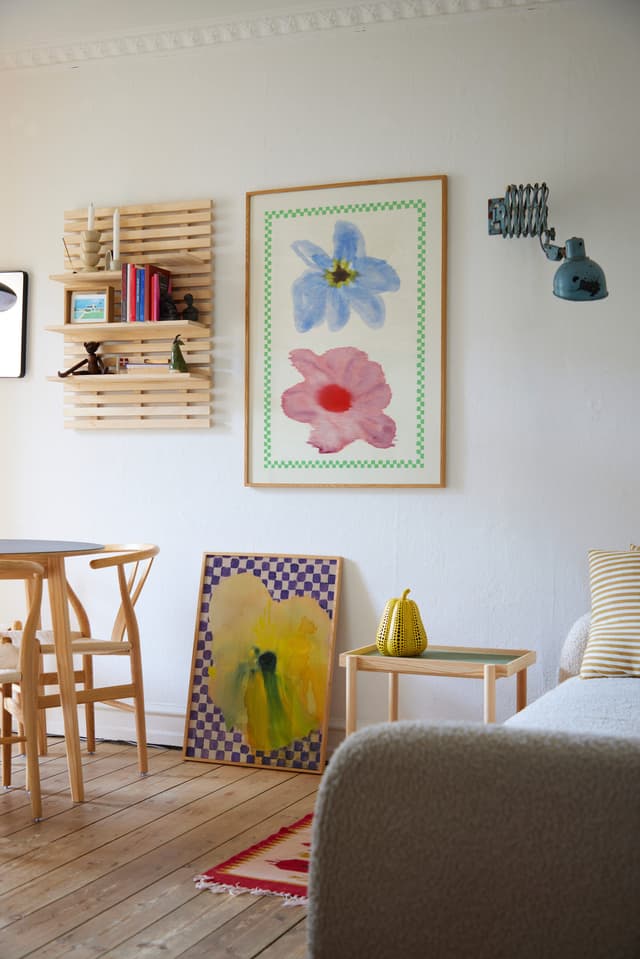 Paper Collective Flower With Checks 01