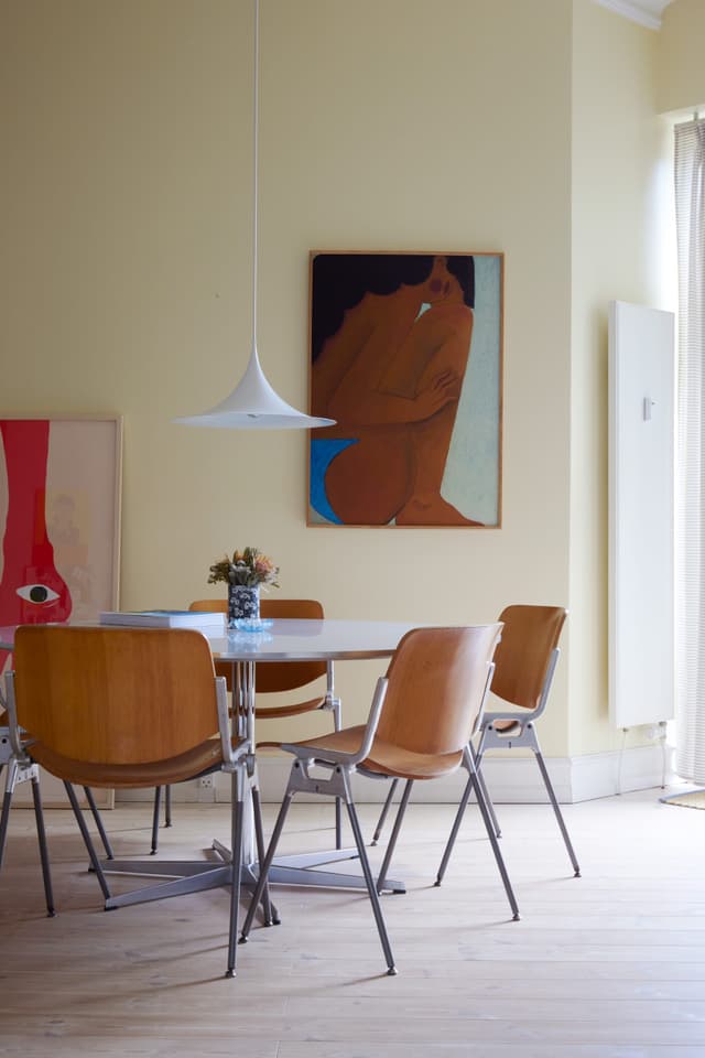 Paper Collective From Liquid To Solid