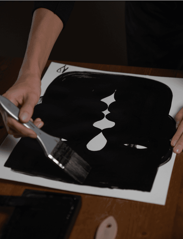 Paper Collective Totem 01