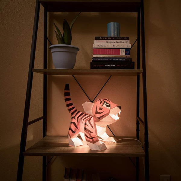 Papercraft World 3D Tiger Table Lamp (DIY Papercraft)