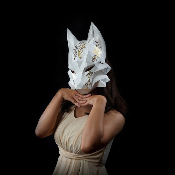 papercraft world Futuristic Fox Mask - White