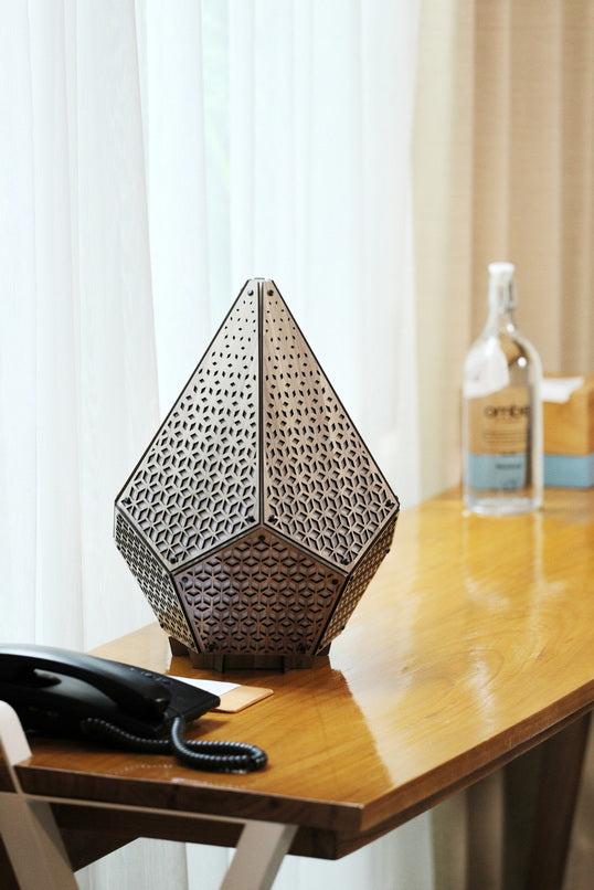 Papercraft World SINAR Tessellate Table Lamp