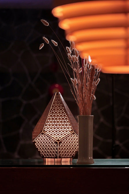 Papercraft World SINAR Tessellate Table Lamp