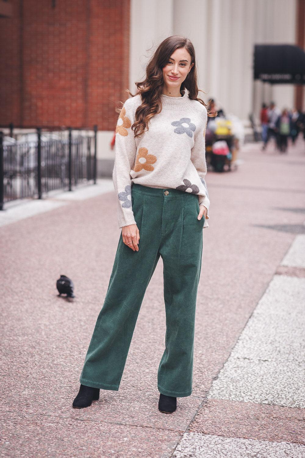 papillon Daisy Flower Knit Pullover