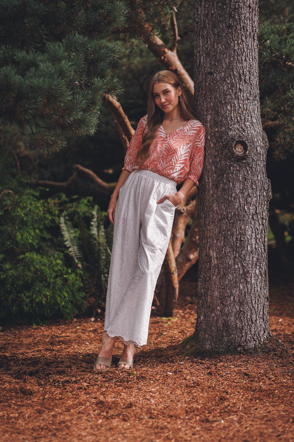 Papillon Eyelet Pants With Elastic Waist