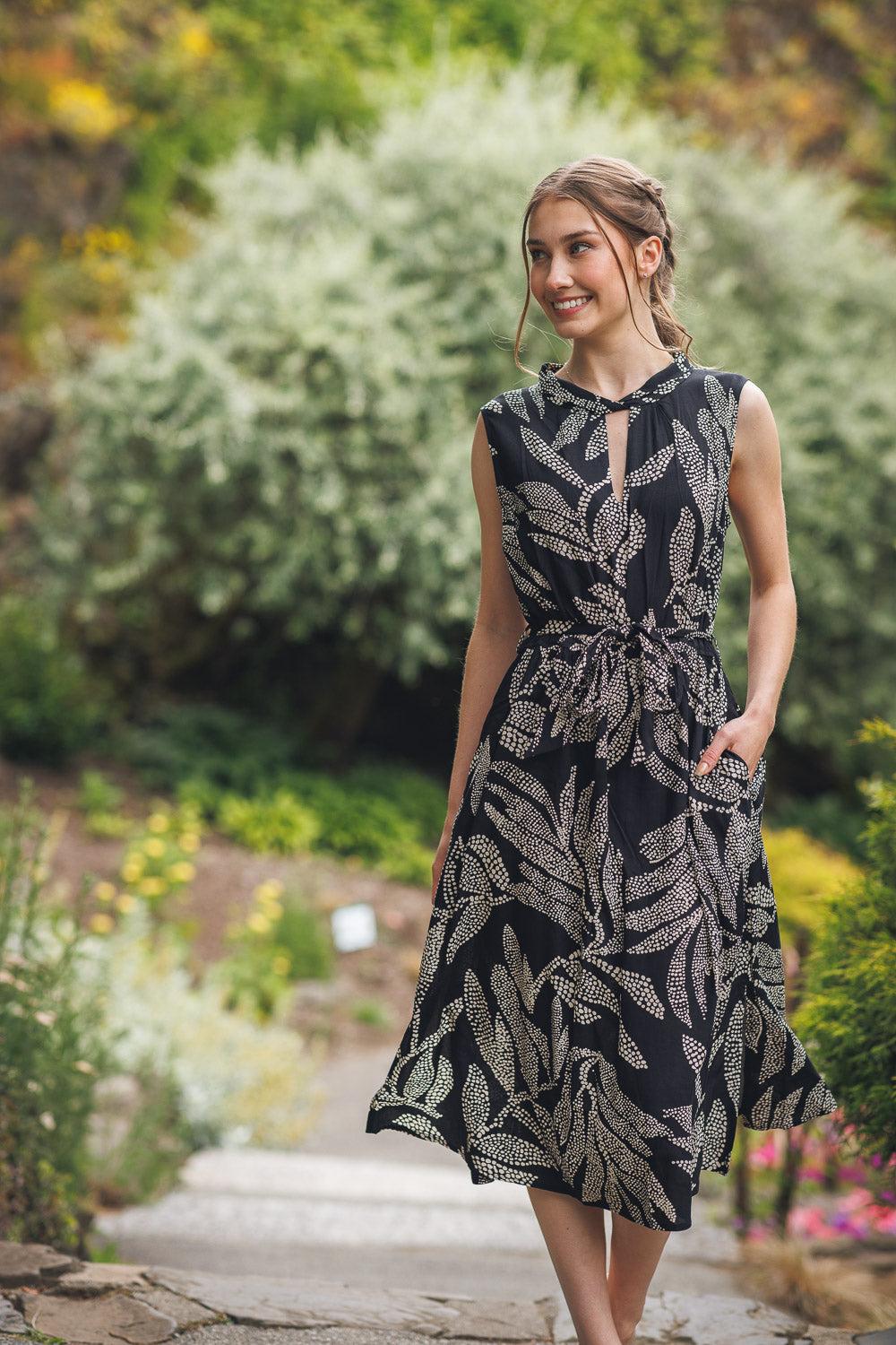 Papillon Sleeveless Printed Dress With Elastic Waist