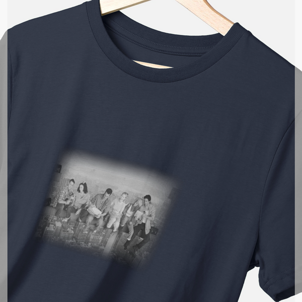 parka london Friends Lunch Atop A Skyscraper Navy T-Shirt