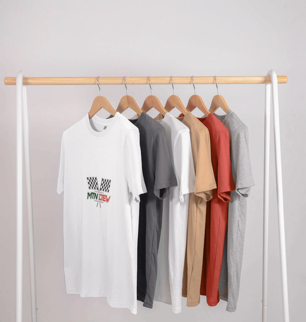 parka london Mountain Dew Racing Flags White T-Shirt