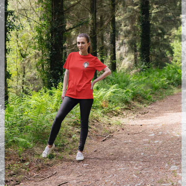 parka london Frida Kahlo Chest Red T-Shirt