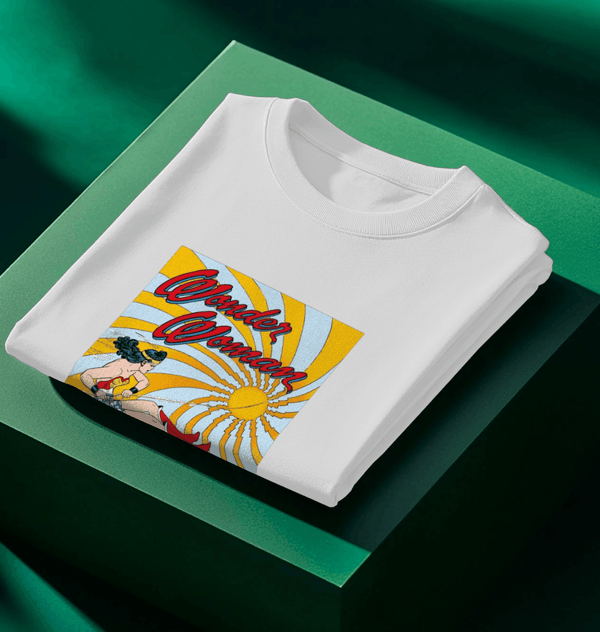 parka london Wonder Woman Flying White T-Shirt