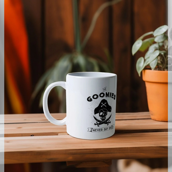 parka london The Goonies 'Never Say Die' Pirate White Mug