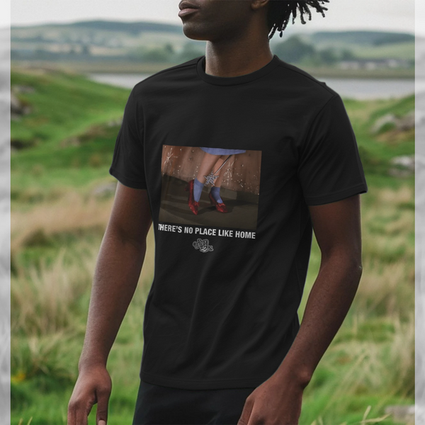 parka london The Wizard of Oz 'There's No Place Like Home' Black T-Shirt