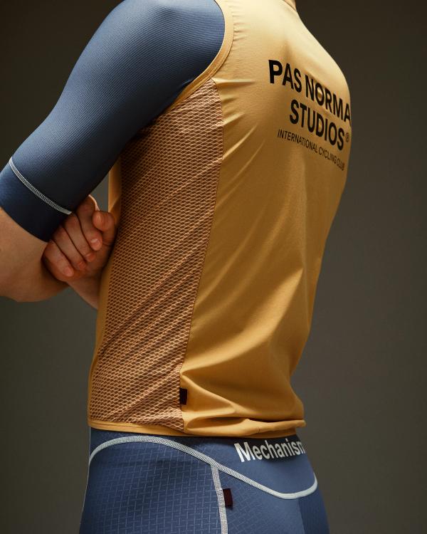 Pas Normal Studios Men's Mechanism Stow Away Gilet